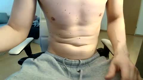 Snapshot of breezydicks chatting on March 2026 09:30:01 PM breezydicks online show from March 2026 09:30:01 PM