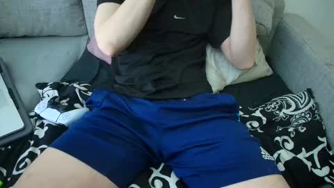 Snapshot of breezydicks chatting on March 2026 07:30:01 PM breezydicks online show from March 2026 07:30:01 PM