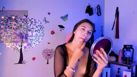 Snapshot of brenda1307 chatting on September 2025 10:00:01 PM Brenda moris online show from September 2025 10:00:01 PM