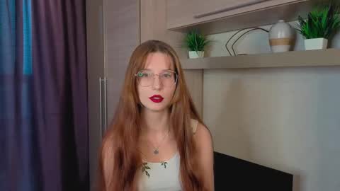 Snapshot of brenda_gibson_ chatting on November 2025 01:33:01 PM Maria online show from November 2025 01:33:01 PM