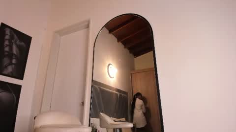 Snapshot of brenda_nova18 chatting on June 2026 09:28:02 PM Brenda online show from June 2026 09:28:02 PM