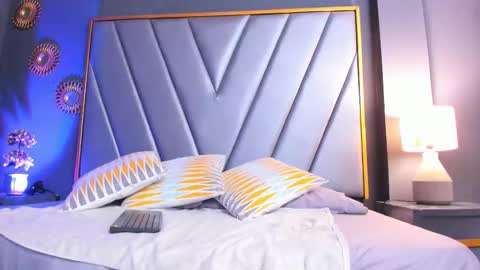 Brenda Time Schedule 0600 - 1400 GMT-5 online show from October 2025 11:09:02 AM