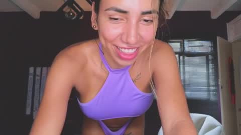 Snapshot of brendaaguerra chatting on January 2025 08:10:01 PM brendaaguerra online show from January 2025 08:10:01 PM