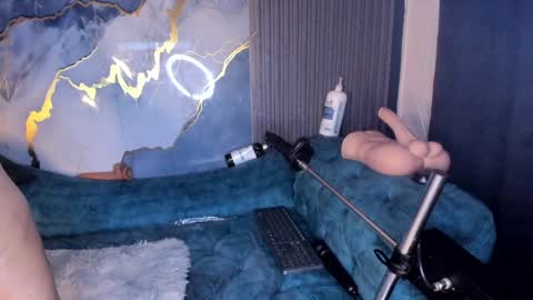 brenda online show from January 2025 04:32:02 PM