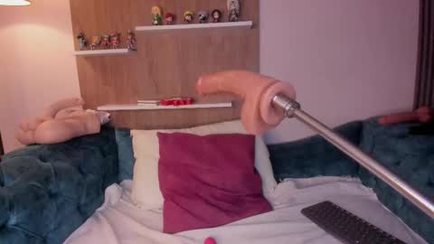 brenda online show from March 2025 05:38:01 PM