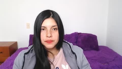 Snapshot of brendasantos_77 chatting on September 2025 03:03:02 PM brendasantos_77 online show from September 2025 03:03:02 PM