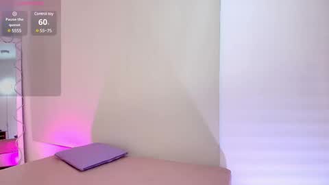 Snapshot of brendda_tay chatting on February 2025 06:52:02 AM BRENDDA online show from February 2025 06:52:02 AM