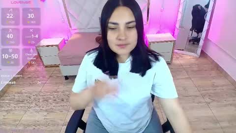 Snapshot of brendda_tay chatting on September 2025 03:17:02 AM BRENDDA online show from September 2025 03:17:02 AM