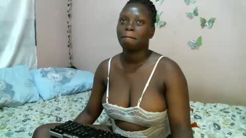 Snapshot of brennabaibe chatting on March 2025 03:37:01 PM Brenda xxx online show from March 2025 03:37:01 PM