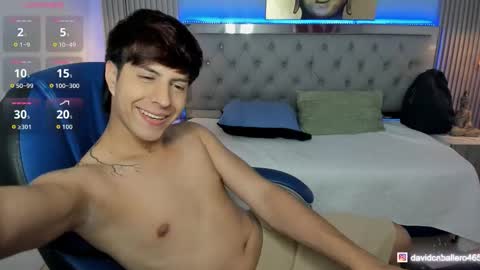 Esteban online show from March 2026 04:18:02 AM