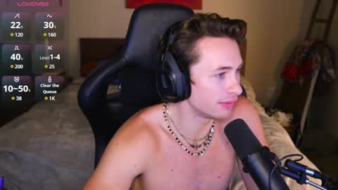 Snapshot of brentonverde chatting on December 2024 10:02:02 PM brentonverde online show from December 2024 10:02:02 PM