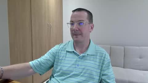 Brett online show from September 2025 01:54:02 PM