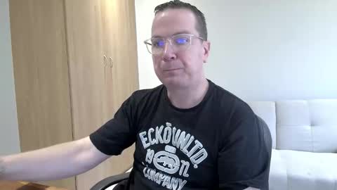 Brett online show from November 2025 10:36:02 AM