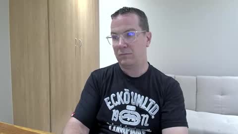 Brett online show from November 2025 01:13:01 PM