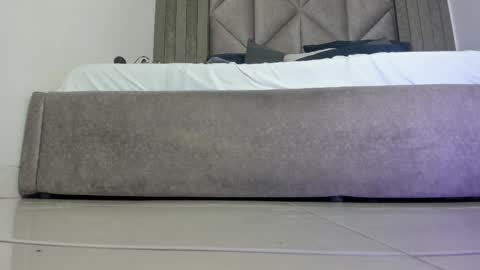 B R I A  online show from February 2025 05:25:01 AM