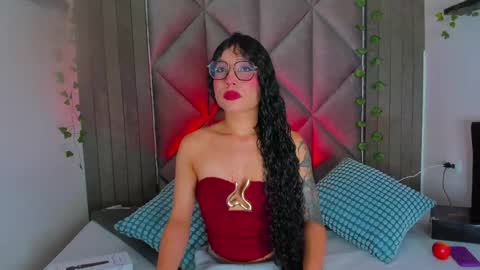 B R I A  online show from May 2026 02:50:02 AM