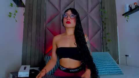 Snapshot of briaconner_ chatting on July 2026 01:41:01 AM B R I A online show from July 2026 01:41:01 AM