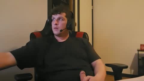 brian7891012 online show from February 2026 06:41:01 PM