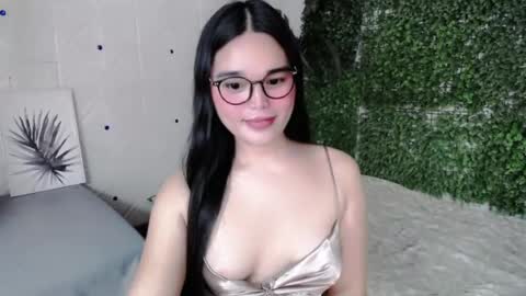 Snapshot of briana_sinclaire chatting on July 2026 01:02:02 PM Claire online show from July 2026 01:02:02 PM