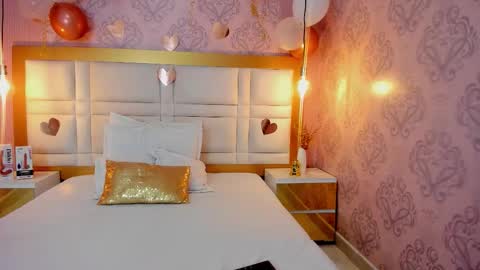 brianacurve online show from November 2025 07:23:02 PM