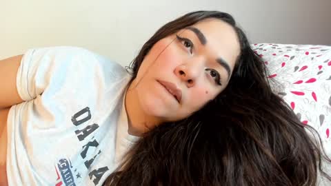 Snapshot of brianna_fallingangel chatting on February 2025 01:00:01 AM brianna_fallingangel online show from February 2025 01:00:01 AM