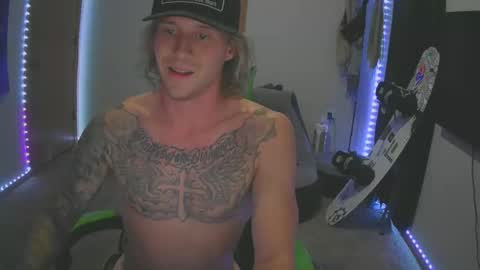 Snapshot of briansmash_ chatting on October 2025 05:02:02 AM Brian smash online show from October 2025 05:02:02 AM