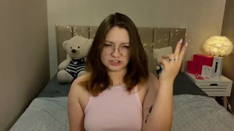 briarwynn online show from April 2026 07:52:01 PM