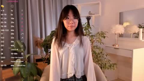 Hanna online show from October 2025 01:36:02 AM