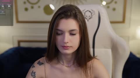 Snapshot of bright_diamonds_054 chatting on March 2025 11:39:02 AM Diamonds Girls online show from March 2025 11:39:02 AM