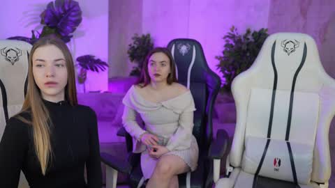 Snapshot of bright_diamonds_054 chatting on March 2025 07:57:02 AM Diamonds Girls online show from March 2025 07:57:02 AM