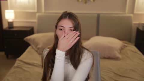 Snapshot of bright_diamonds_054 chatting on September 2025 07:30:02 AM Diamonds Girls online show from September 2025 07:30:02 AM