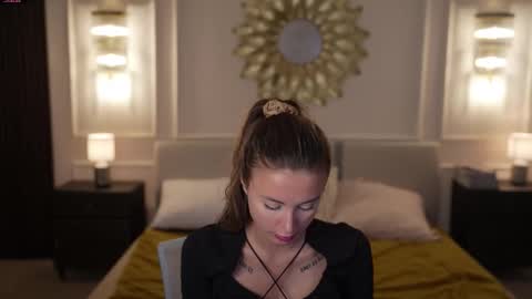 Snapshot of bright_diamonds_054 chatting on September 2025 01:02:02 PM Diamonds Girls online show from September 2025 01:02:02 PM