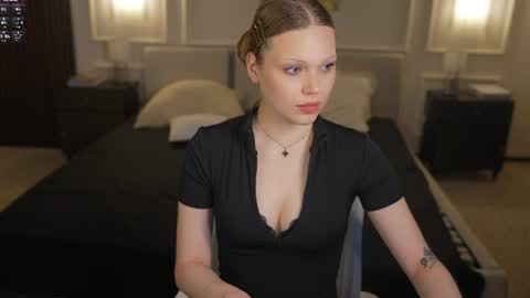 Diamonds Girls online show from July 2026 08:24:02 PM
