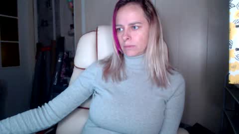 brilliantly online show from October 2025 08:04:02 AM