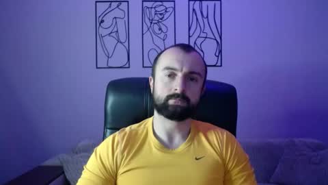 brindlefly69 online show from November 2025 12:19:02 PM