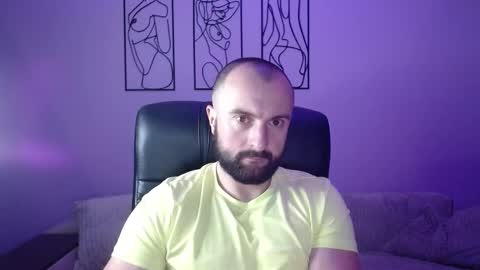 brindlefly69 online show from December 2025 11:48:01 AM