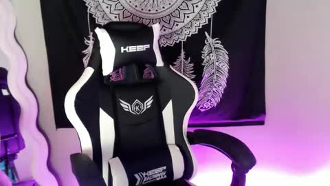 Heaven online show from January 2025 11:27:01 PM