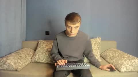 bristlebback online show from October 2025 07:14:01 PM