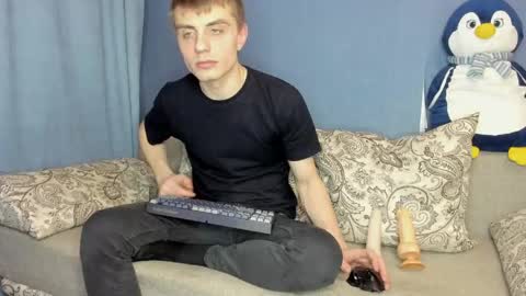Snapshot of bristlebback chatting on April 2026 03:28:02 PM bristlebback online show from April 2026 03:28:02 PM