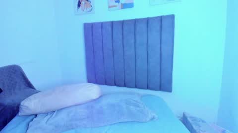 Snapshot of britanny_jones1 chatting on May 2026 11:33:02 PM B R I T A N N Y online show from May 2026 11:33:02 PM