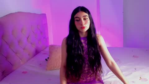 Snapshot of britany__lenox chatting on December 2024 06:12:02 AM britany lenox online show from December 2024 06:12:02 AM