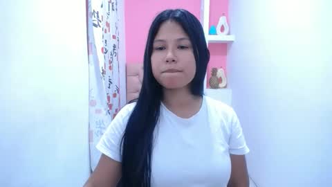 Snapshot of britanyx1 chatting on December 2024 05:55:01 PM britanyx1 online show from December 2024 05:55:01 PM