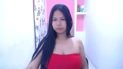 Snapshot of britanyx1 chatting on January 2025 02:07:01 PM britanyx1 online show from January 2025 02:07:01 PM