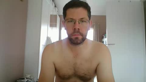 Snapshot of britguy6985 chatting on October 2025 10:44:02 AM britguy6985 online show from October 2025 10:44:02 AM