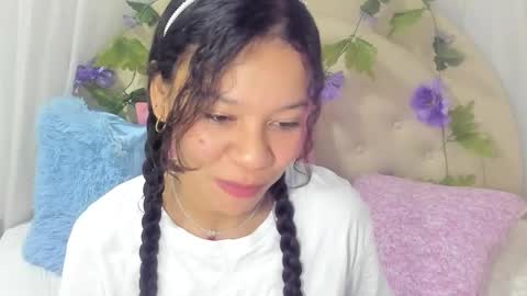 Snapshot of brithany_rousee chatting on December 2024 03:42:02 PM Brithany Rousee online show from December 2024 03:42:02 PM