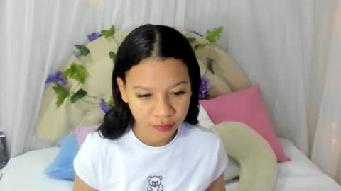 Snapshot of brithany_rousee chatting on December 2024 12:13:02 PM Brithany Rousee online show from December 2024 12:13:02 PM