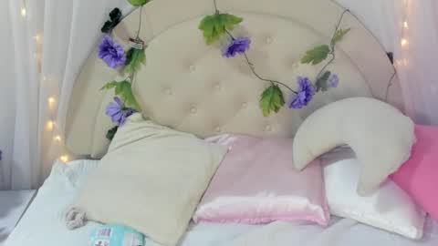 Snapshot of brithany_rousee chatting on February 2025 12:05:02 PM Brithany Rousee online show from February 2025 12:05:02 PM
