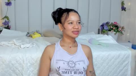 Snapshot of brithany_rousee chatting on February 2025 12:49:01 AM Brithany Rousee online show from February 2025 12:49:01 AM