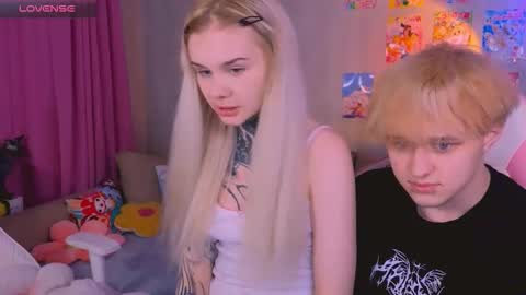 Snapshot of britney_lynch chatting on March 2026 07:10:02 PM Britney online show from March 2026 07:10:02 PM