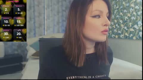 Snapshot of britneybarker chatting on June 2026 10:10:02 AM britneybarker online show from June 2026 10:10:02 AM